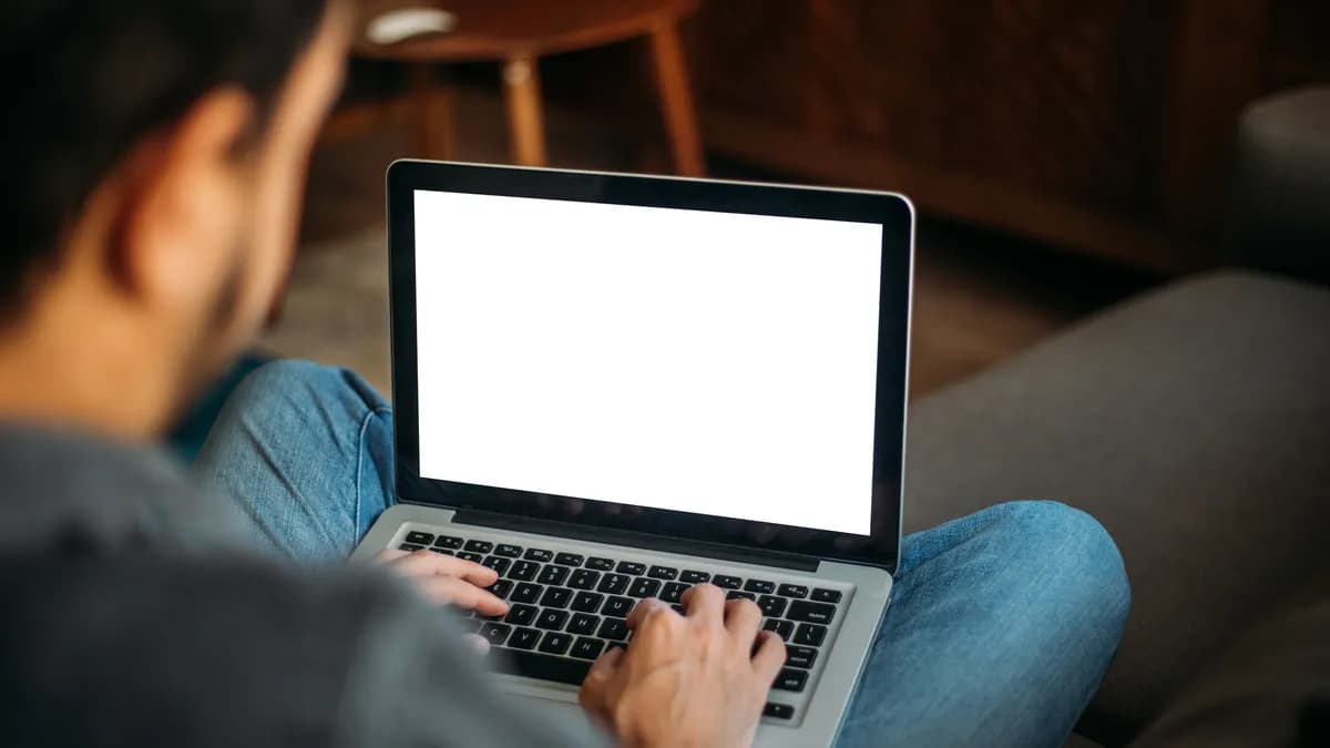 Competitive Intelligence FAQs: Expert Answers for Business Leaders