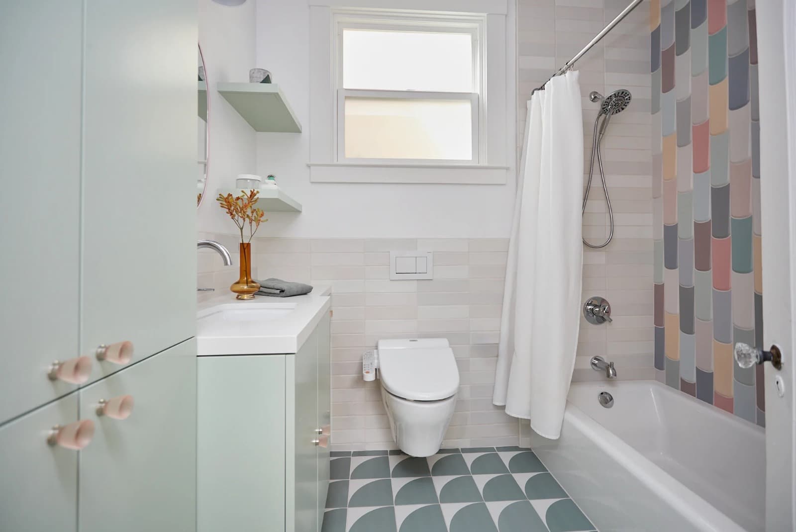 Elegant Showers AU: Stylish, Functional, and Durable Designs
