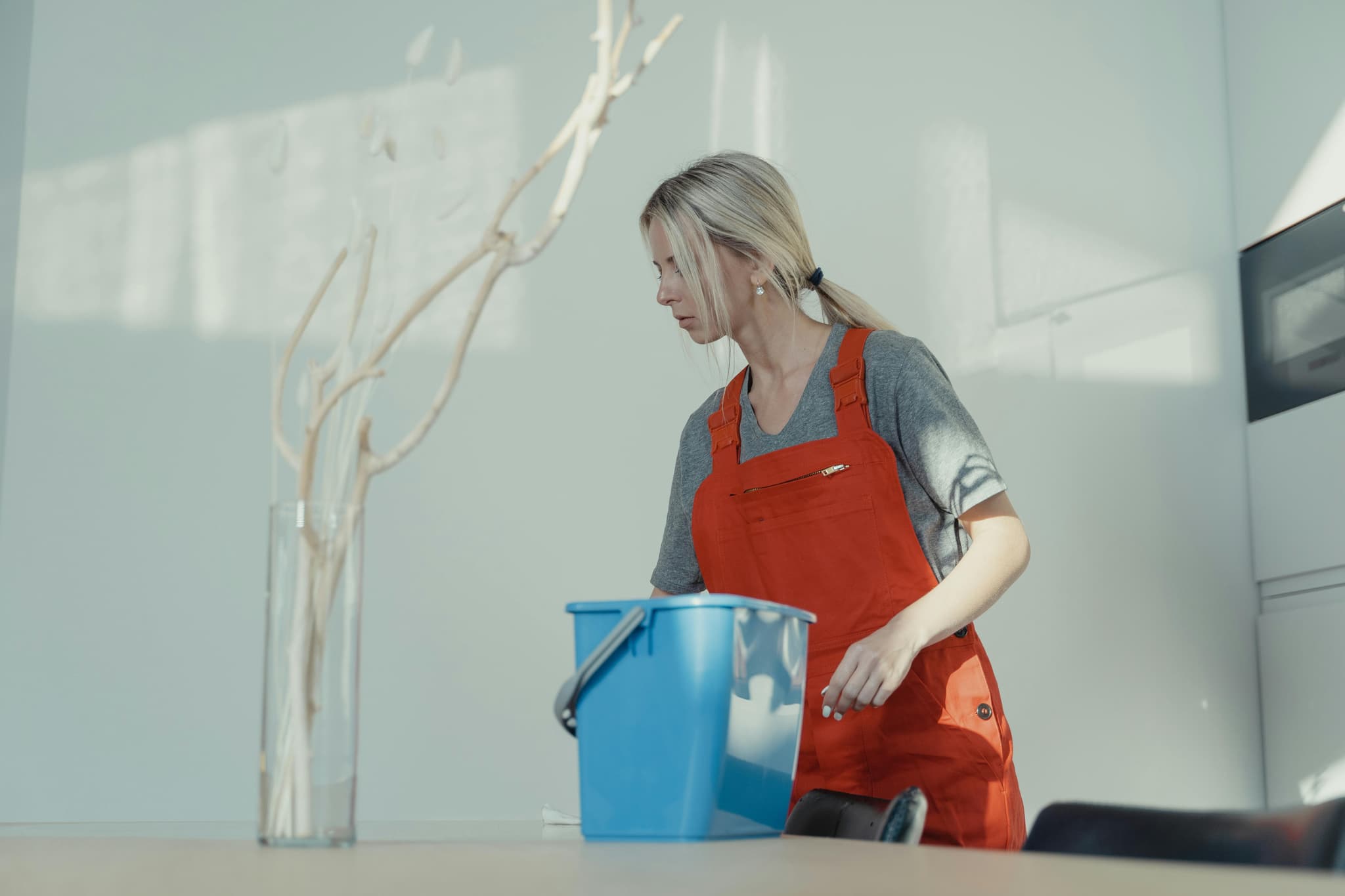 Office Cleaning Services Dubai for a Professional and Hygienic Office