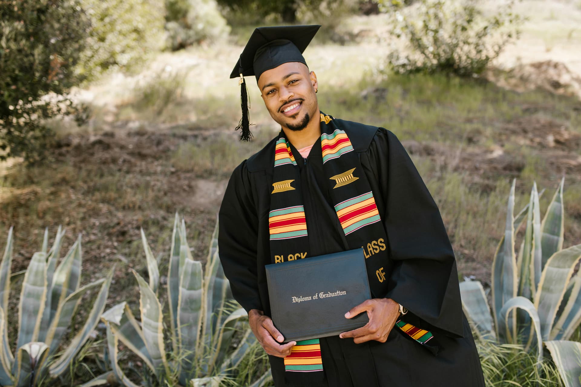Steps to Buy Diploma From Trusted Providers