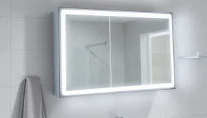 Erleben Sie den stilvollen sonni Spiegelschrank mit eleganter Beleuchtung und durchdachtem Design.